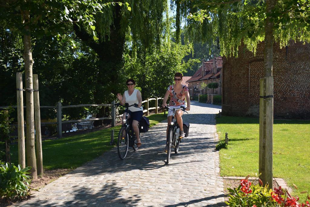 B&B De Rentmeesterhoeve Reningelst Bagian luar foto